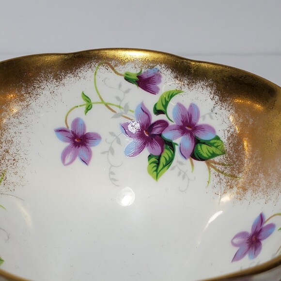 Royal Standard Teacup and Saucer Purple Violets Vintage - Picture 3 of 11